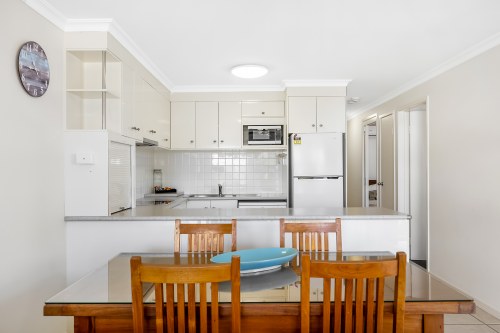 2 Bedroom Superior Apartment with Spa Bath